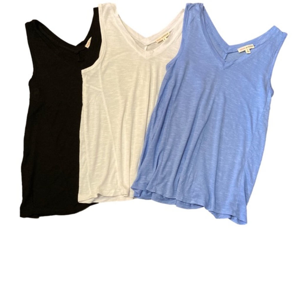 Set of 3 ZENANA OUTFITTERS shirts- Never Worn